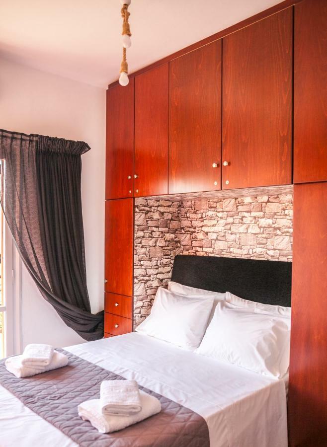 Rafaellas Apartment 干尼亞 外观 照片